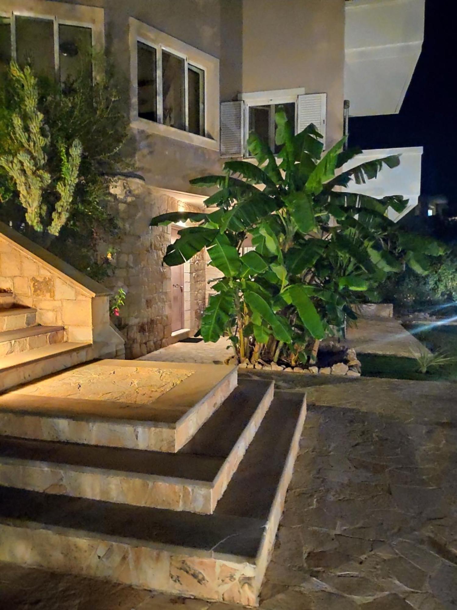 Xenia'S Countryside Guesthouse Agia Marina Exteriér fotografie